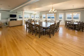 Oceanfront Oasis: Pool, Theater & Outdoor Bar! - Image 5