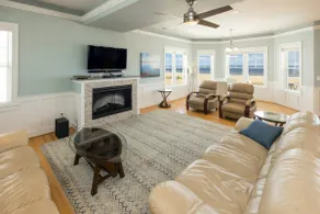 Oceanfront Oasis: Pool, Theater & Outdoor Bar! - Image 3