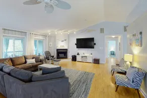Lakefront Home with Canoes & Beach Access - Image 2