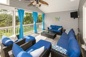 Lakefront Home with Canoes & Beach Access - Image 5
