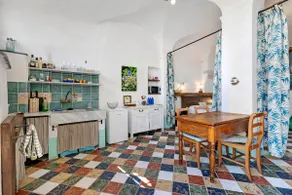 Lavender apartment - Image 5