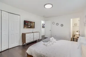 Spacious Decatur Home Sleeps 12, Work-Ready - Image 4