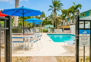 MI Happy Place Sand Castle 1 · Pet-Friendly · Manatee Beach - Image 3