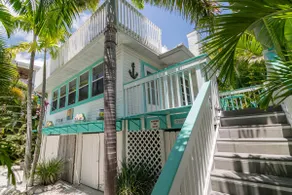 Sail Away Cottage · 170 Steps · Pool · 1920's Cottage - Image 4