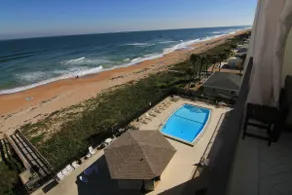 Luxury direct oceanfront corner with large private balcony, heated pool and garage - Image 4