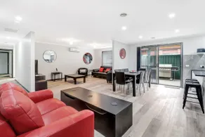 5 Bedrooms I Sleeps 13 I Bellarine Peninsula - Image 2
