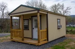 Cabin (#4) Queen. Close to the Canal. - Image 3