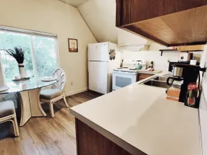 Soleil Salem- extended stays, free laundry, garden - Image 2