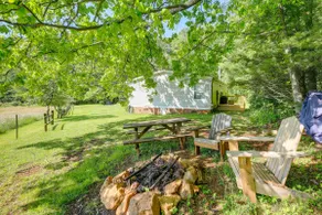 Serene Home: 2 Decks, 3 Mi to Blue Ridge Pkwy - Image 2
