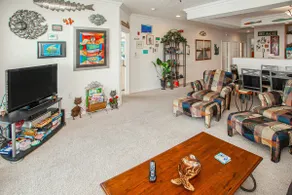 Ocean view condo with balcony, WiFi, on-site pool - Image 5