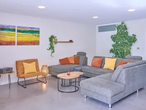 Cosy holiday home with a large garden - Image 2