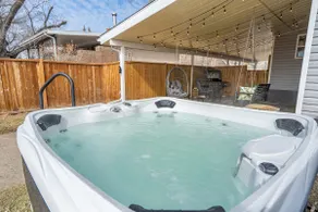 Timber Valley I HotTub I PingPong I Sleep 14 I BBQ - Image 2