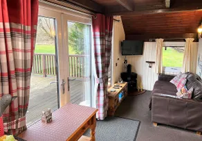 Iona Lodge, Loch Awe, loch-side setting - Image 2