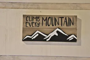 Rosie's Roadhouse at Billy Goat Mountain Village - Image 3