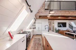 The Sage House: Sleeps 16 with incredible views! - Image 3