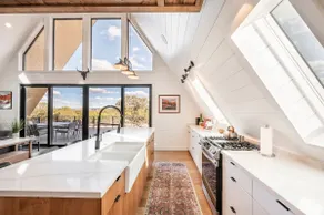 The Sage House: Sleeps 16 with incredible views! - Image 5