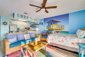 PCB Apt w/ Balcony & Gulf Views: Walk to Beach - Image 4