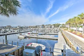 Marina & Beach Club Access: Condo in Southport - Image 2
