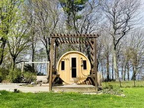 Lakefront Spa Retreat - Hot Tub, Sauna & Firepit - Image 4