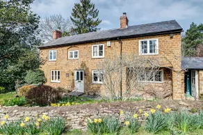 Church End Cottage - Image 2