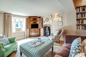 Church End Cottage - Image 3
