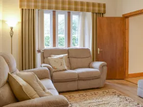 The Lodge - Image 3