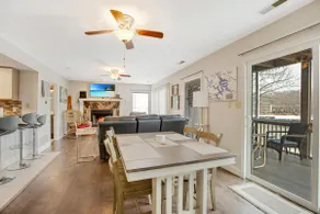 Close to The Strip, Private Dock & Screened Deck! - Image 2