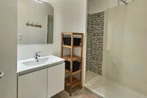 Apartment with Private Terrace | Kitchenette - Image 4
