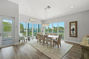 Car-Free Island Escape | Pool, Spa + Golf Cart - Image 3