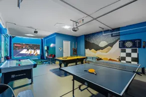Saltwater Pool. Poolside Cinema. Golf Simulator - Image 5
