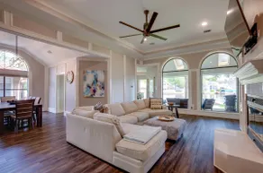 Grills & Boat Dock: ‘Comfy Cove’ on Lake Conroe - Image 2