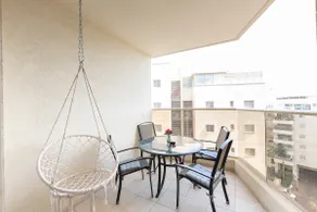 Neat 4BR Apt. With Parking/High Floor/Elevator/AC - Image 2