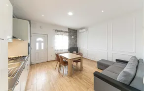 Amazing Apartment In Kastel Gomilica - Image 2
