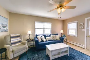 Cozy Villas Cottage w/ Deck, 1/2 Block to Beach! - Image 5