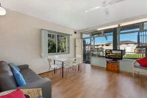 The Sands Apartment 6 - Image 3