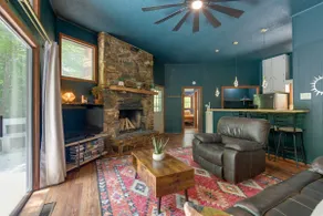 Pet-Friendly Cabin - 1 Mi From Fontana Lake! - Image 4