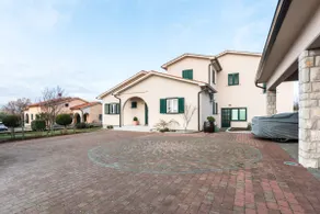 Holiday House OLIVE GROVE with pool and garden - Image 2