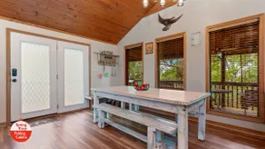 Spring River Fishing Cabins - Great Cedar Lodge - Image 4