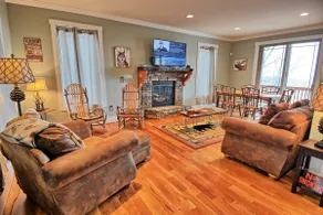 Relax in a cozy cabin near West Jefferson, NC. - Image 3