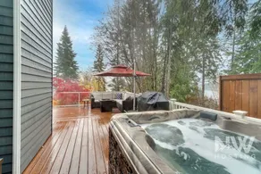 Luxury Home—Hot Tub, Fire Table, Office, Stunning Lake Views, 15 Miles to Silverwood, 2 to Beach! - Image 4