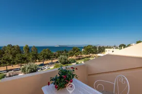 Estay - Panoramic Seaview Apartment - Image 3