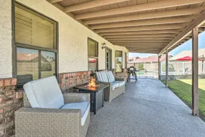 2 Mi to Dtwn Gilbert! Snowbird Escape w/ Pool - Image 3