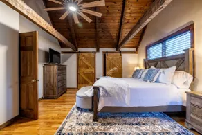 Private cabin, King Suite, Fish, Kayak, Hike, Swim - Image 2