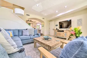 Bright & Airy Lahaina Condo - Walk to Beach! - Image 5