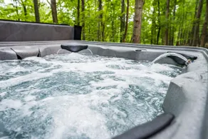 Chalet w/hot tub, deck & fire pit - Image 3