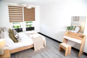 The Cozy Chapter - Spacious Apartments Near Manchester City Centre & Old Trafford - Image 5
