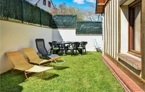 3 bedroom lovely home in Héricourt-en-Caux - Image 2