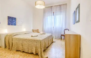 Awesome Apartment In Viareggio With Wifi - Image 4