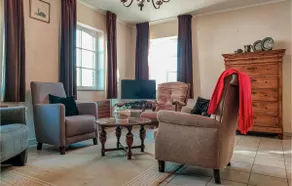2 Bedroom Gorgeous Home In Ijzendijke - Image 4