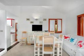 Porto Taverna Holiday Home - Image 5
